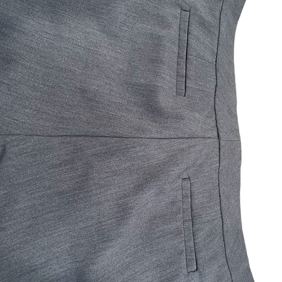 Alfani Dress Pants Women’s Plus Size 22W Gray with zipper and clasps - Picture 5 of 6